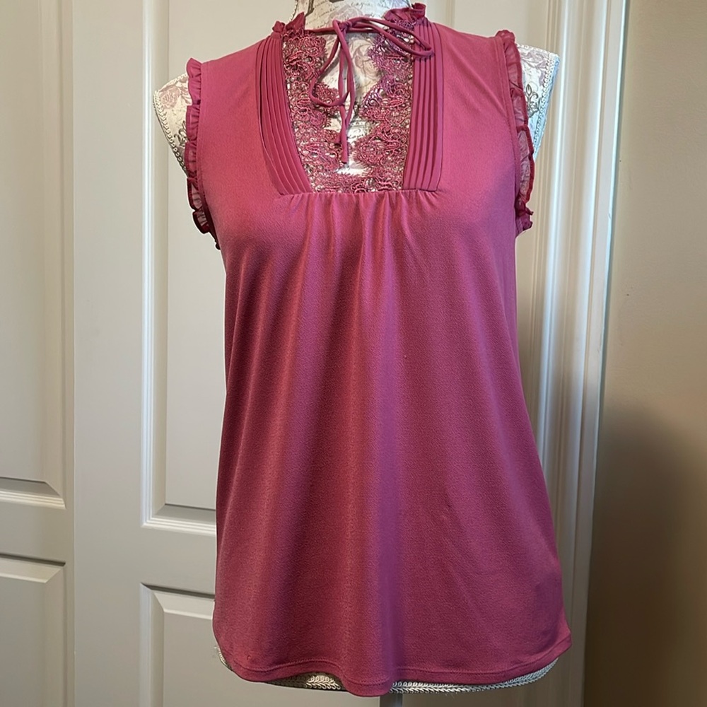 Sleeveless top